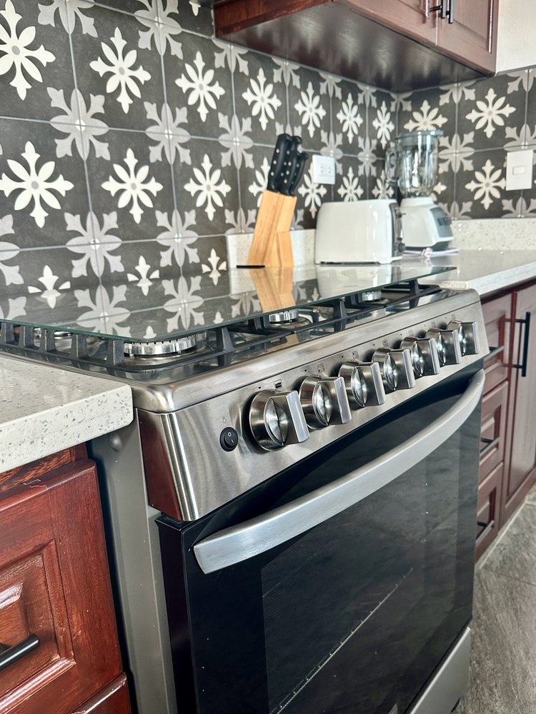 F3 Andalusian Kitchen_01.jpeg